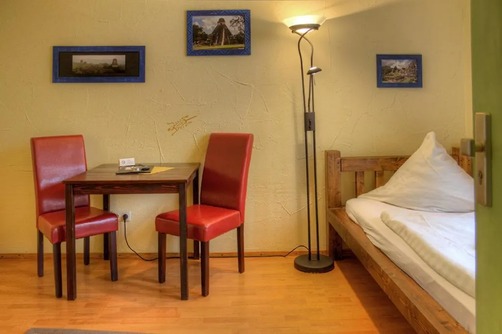 דרזדן Gaestehaus Mezcalero בית הארחה