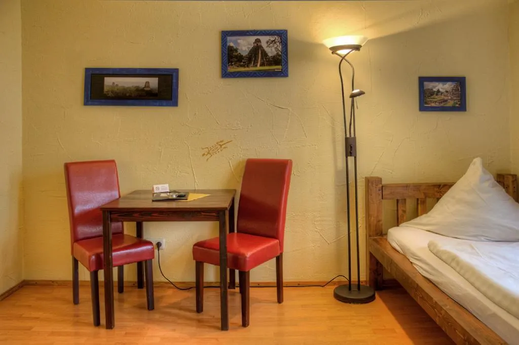 דרזדן Gaestehaus Mezcalero