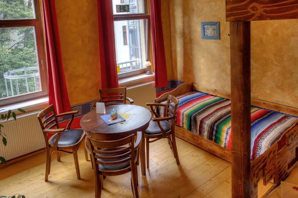 דרזדן Gaestehaus Mezcalero בית הארחה